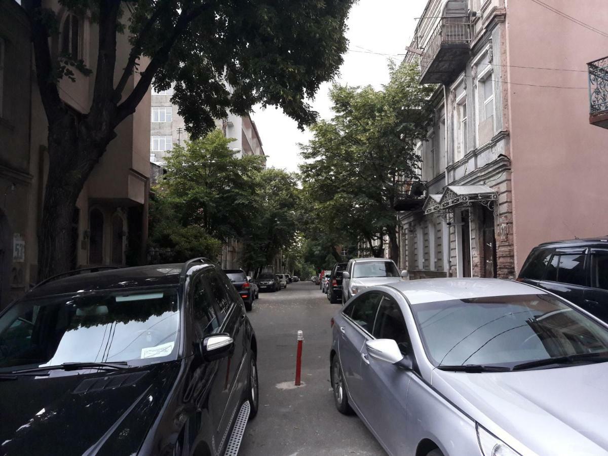 Nino'S Apartment In The Center Of Τυφλίδα Εξωτερικό φωτογραφία